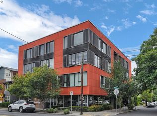 2373 SE 44th Ave UNIT 202, Portland, OR 97215