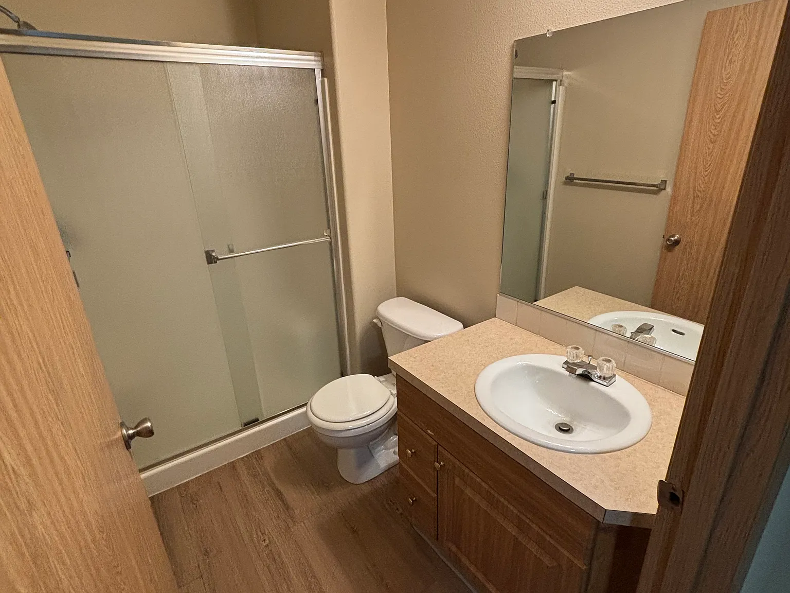 Las Briasas Apartments — Photo 4