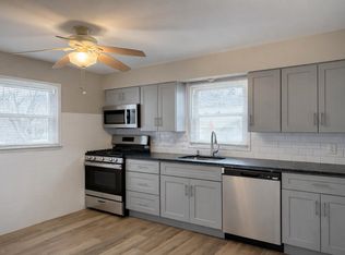 117 S 6th St #A, Lindenhurst, NY 11757