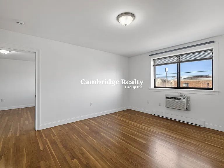 134 Summer St #5T — Photo 4