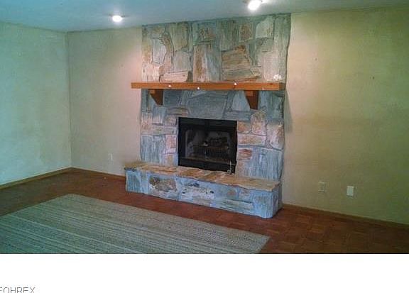3rd image of 5147 White Pine Dr
