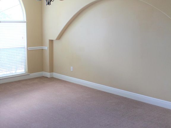 2nd image of 5284 Woodlake Trc