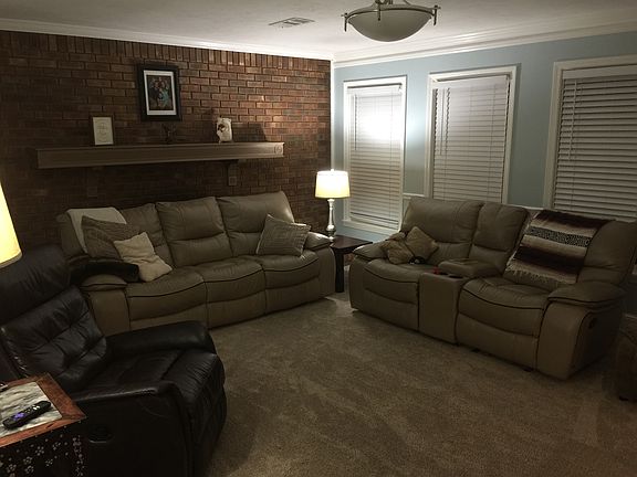 3rd image of 5003 Winford Ct