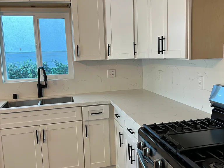 5300 Romaine St #0 — Photo 12