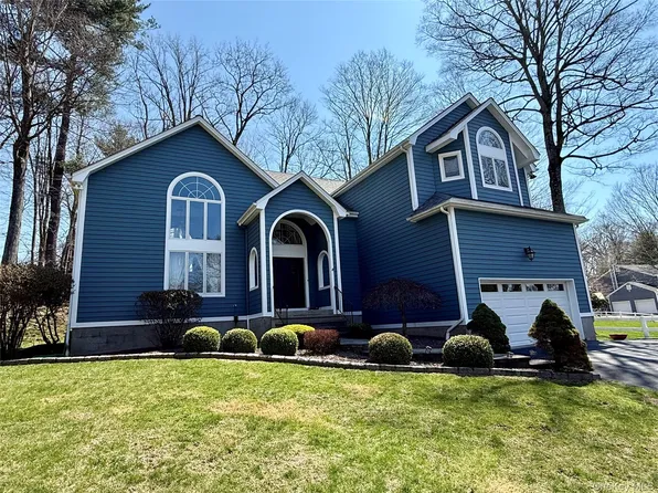 1 Ridge Court, Carmel, NY 10512