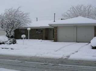 1817 Chelwood Park Blvd NE, Albuquerque, NM 87112