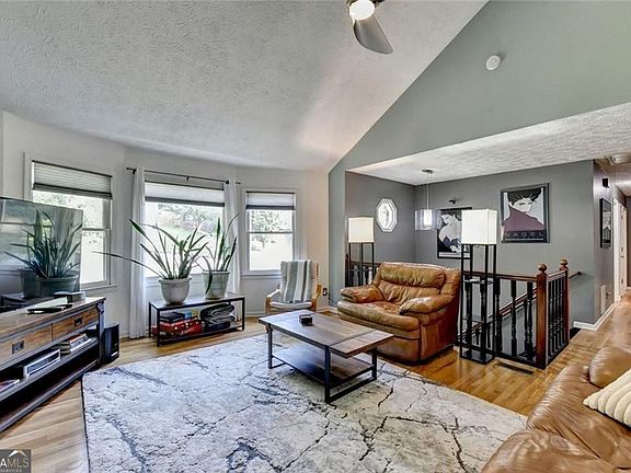 4th image of 6224 Ivy Springs Dr