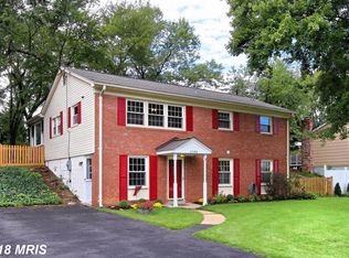 6106 Larkspur Dr, Alexandria, VA 22310