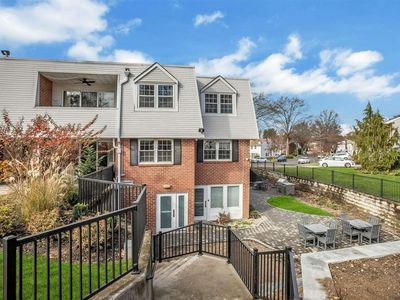 57 Santa Barbara Drive #57, Plainview, NY, 11803