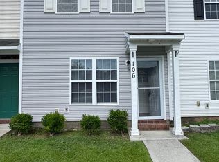 106 Woodlake Ct, Jacksonville, NC 28546