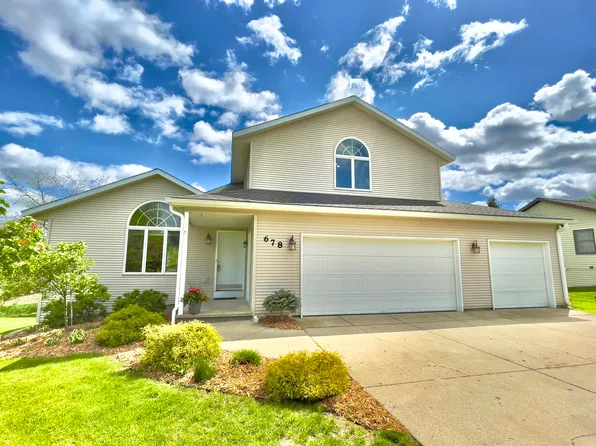 678 Apache Dr, Fremont, MI 49412