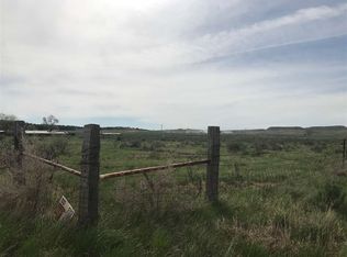 403 Lawrence St, Edgemont, SD 57735