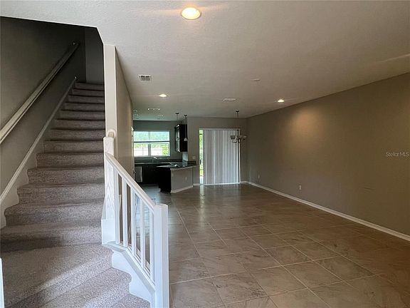 3rd image of 29937 Southwell Ln