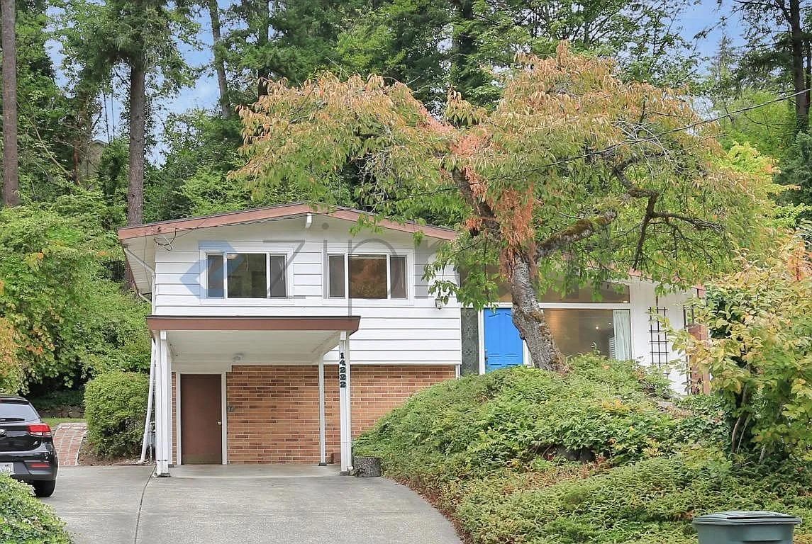 4 bed, 1.5 bath, 2145 sqft, $3,980 — Photo 1