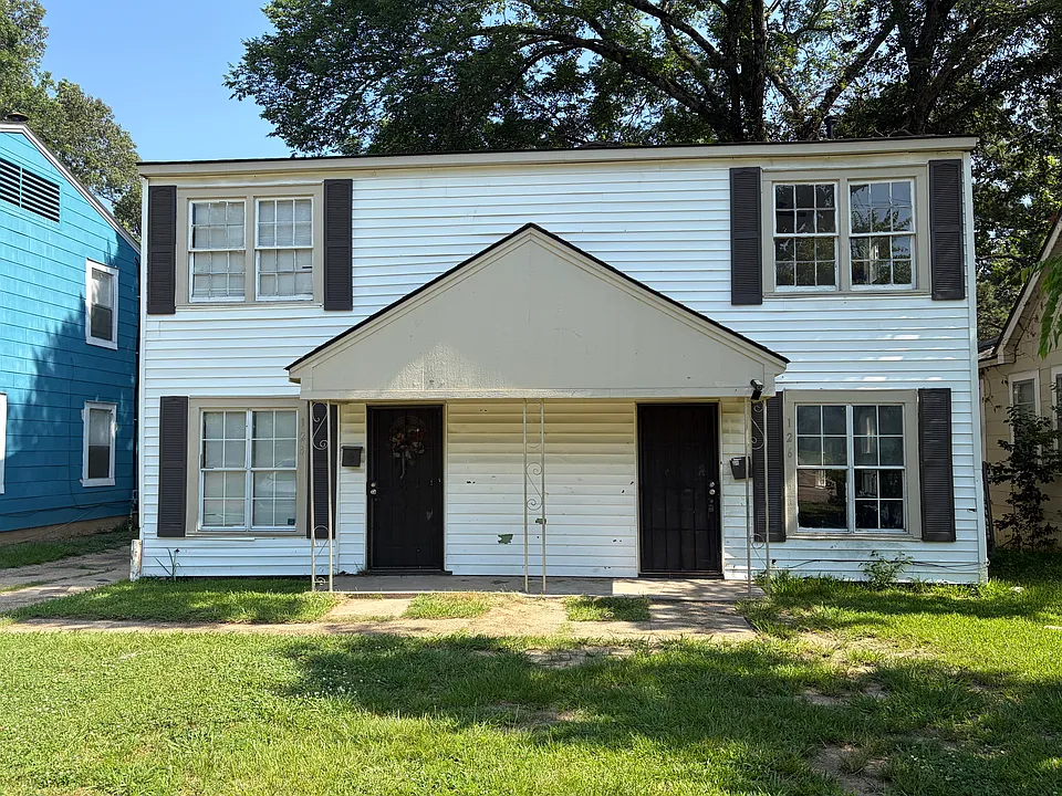 126 E Olive St #126