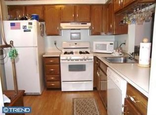 1001 Harwood Ct, Mount Laurel, NJ 08054