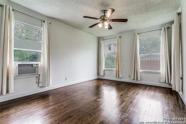 341 Tuttle Rd — Photo 10