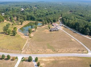 224 Northview Rd, Hohenwald, TN 38462