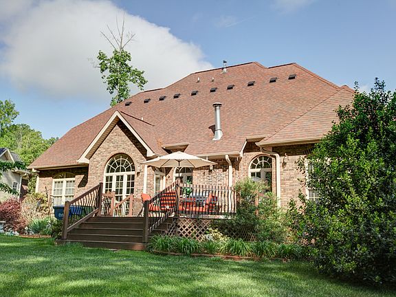 4th image of 104 Creek View Ct