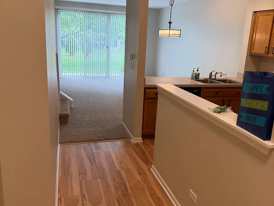 103 Capella Ct