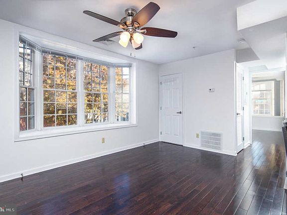 2nd image of 748 S 4th St #1