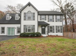 1801 Larkhill Ct, Kernersville, NC 27284