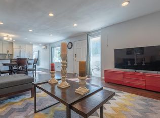 3617 Sunswept Dr, Studio City, CA 91604