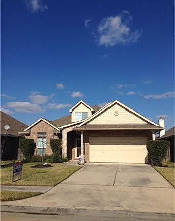 More photos of interior very soon!  Seller is preparing the home.