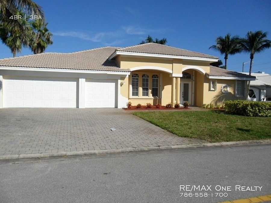1st image of 9715 Aralia Way