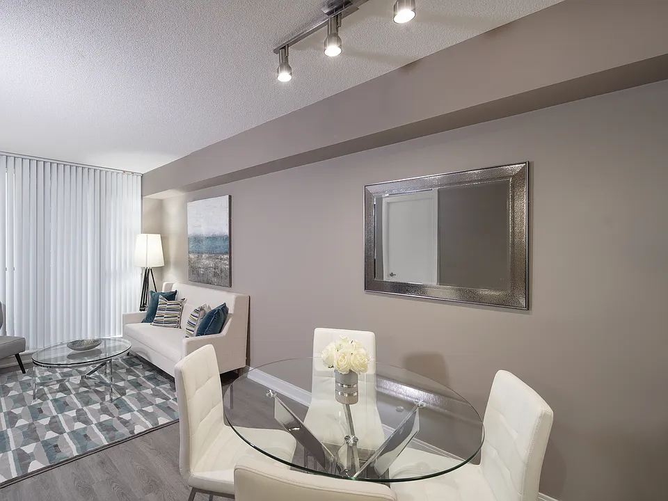 7 Summerland Ter