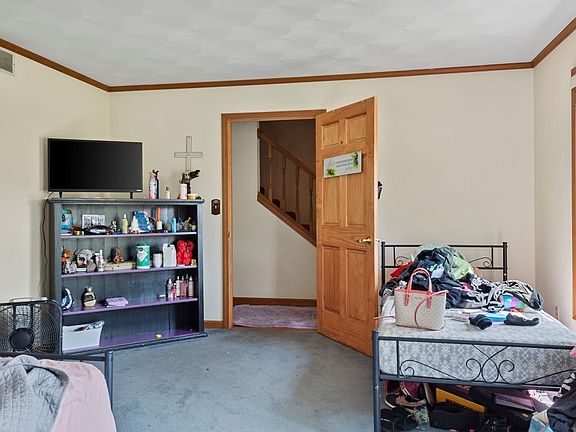 4th image of 3609 W Iles Ave