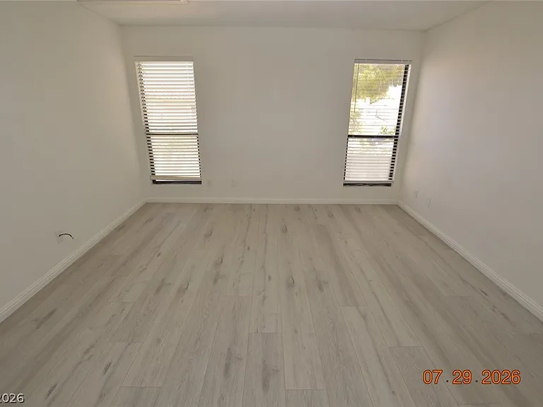 2836 Swallow Point Cir — Photo 9