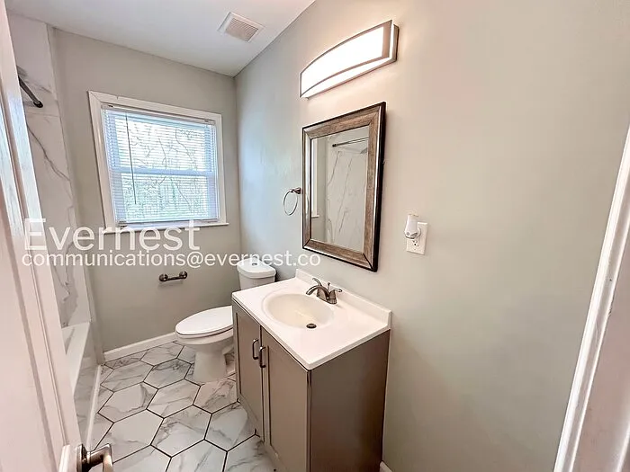 1345 Twin Oaks Cir SE — Photo 10