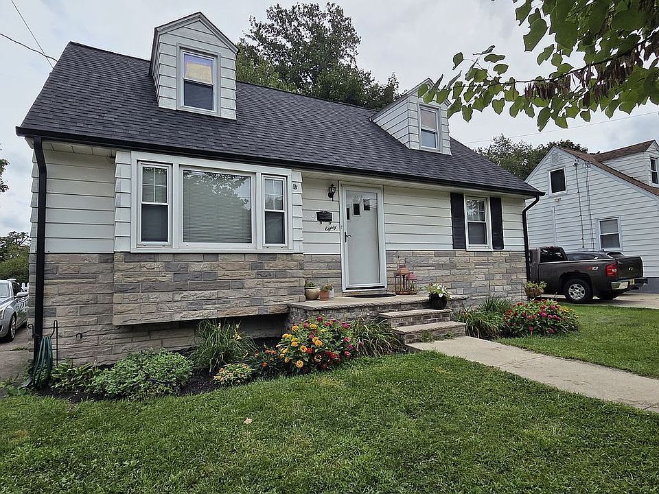 1st image of 80 Paxson Ave