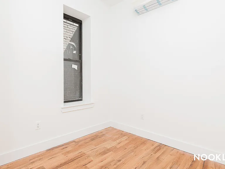 257 Hart St #2B — Photo 9