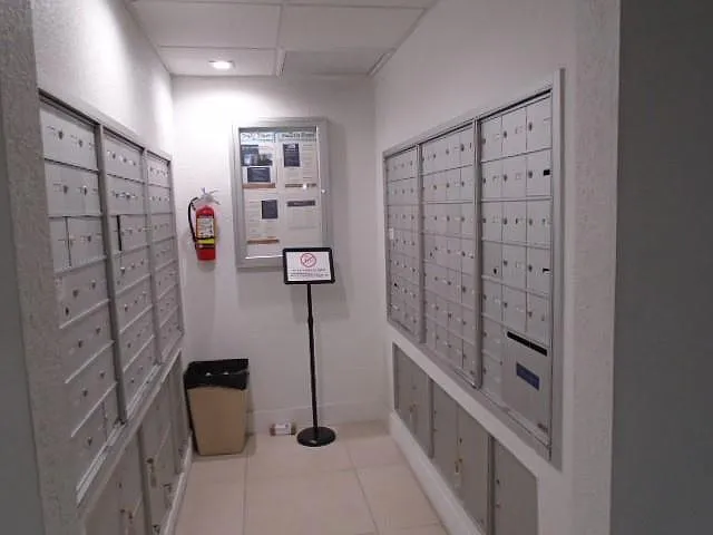 1800 N Andrews Ave #4B — Photo 31