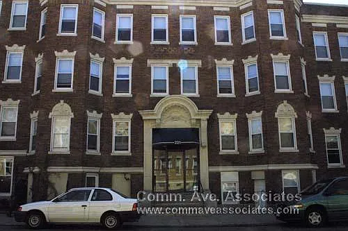 221 Kelton St #4 — Photo 3