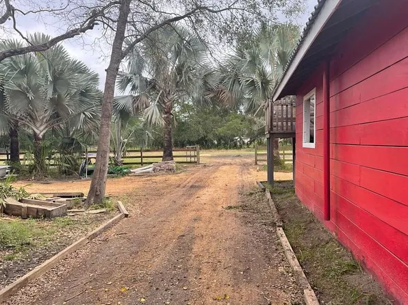 8123 Double Branch Rd, Tampa, FL 33635