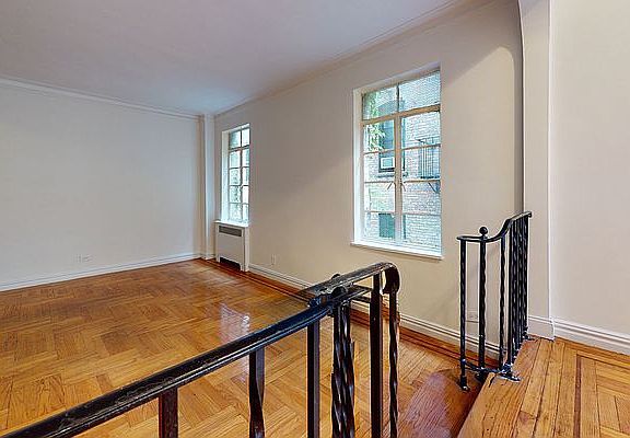 4th image of 101 Cooper St APT 2R