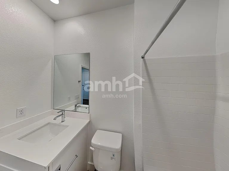 11122 Magallanes St — Photo 14
