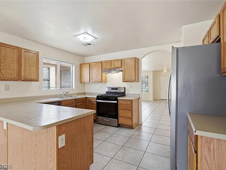 6526 Blooming Sun Ct — Photo 11