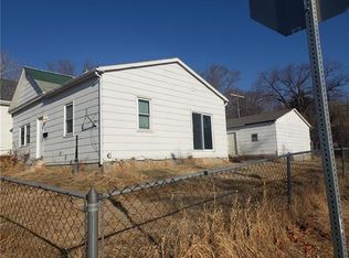 719 Hamburg Ave, Saint Joseph, MO 64505