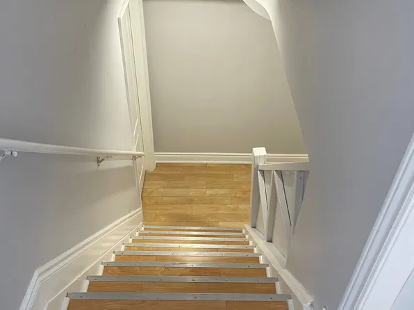 1474 Pate Ct #Basement, Mississauga, ON L5V 2Y8