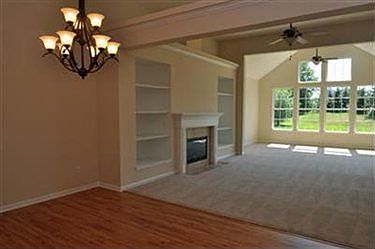 3rd image of 514 Hyannis Port Cir
