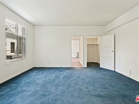 5th image of 634 S Gramercy Pl APT 210