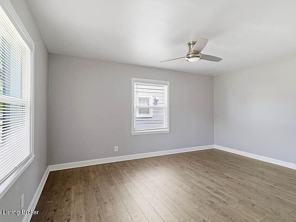 5th image of 233 Monohan Dr