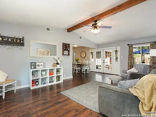 14218 Walmer St, San Antonio, TX 78247