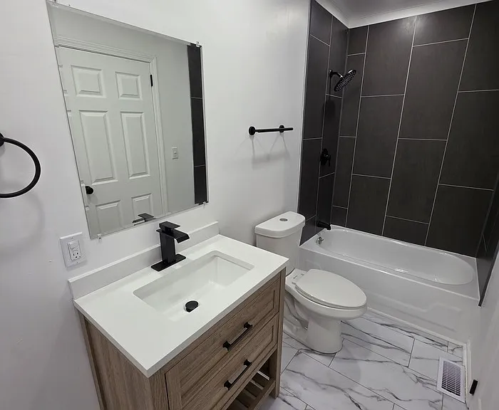 9615 Holmes Rd — Photo 11