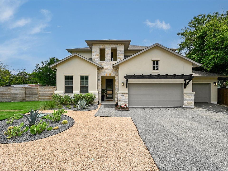 1st image of 913 Presa Arriba Rd