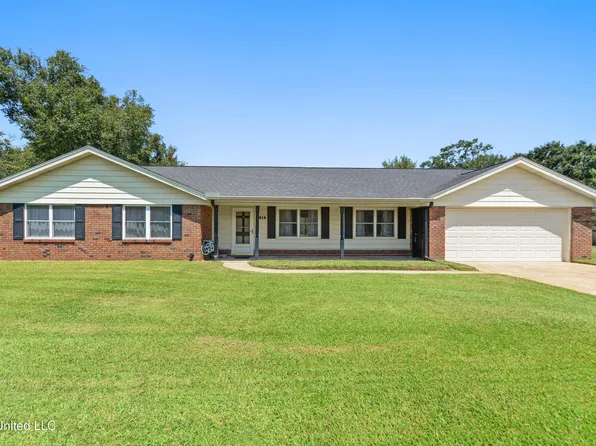 2414 Sunkist Country Club Rd, Biloxi, MS 39532
